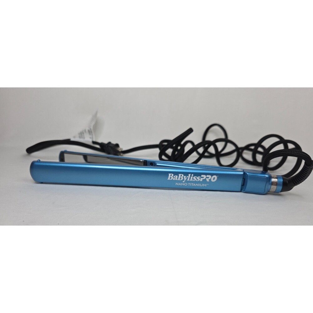 BaBylissPRO Nano Titanium 1" Ultra-Thin Flat Iron BNT4072TUC